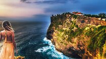 Uluwatu at Dusk: Kecak Fire Dance & Jimbaran Dinner