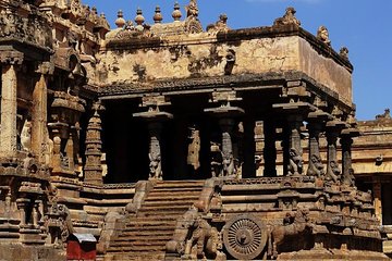 Private Guided Tour of Airavatesvara Temple from Kumbakonam with Lunch
