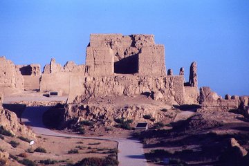 5-Night Silk Road Tour from Urumqi to Dunhuang