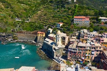 The Best of Cinque Terre Small Group Tour from Viareggio
