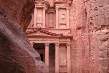 Aqaba Shore Excursion: Private accessible Petra Tour