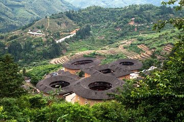 Private Day Tour To Tianluokeng Tulou from Xiamen Including Lunch