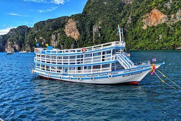 Maya Bay Sleepaboard Spend the night on our purpose built boat in Maya Bay