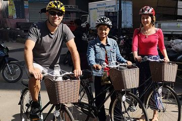 Bicycle Food Tour in Mandalay