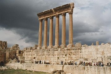 Private Anjar and Baalbek Tour from Beirut with Departure Ticket