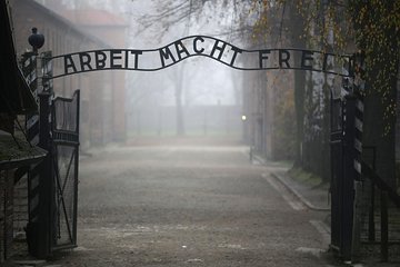 Auschwitz tour from Wroclaw