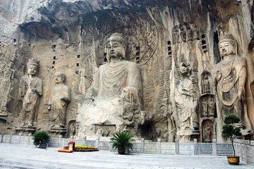 All Inclusive Private Day Tour to Shaolin Temple and Longmen Grottoes from Zhengzhou