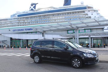 One Way or Round Trip Private Transfer from London to Southampton Cruise Port