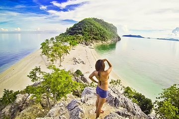 Isla De Gigantes Day Tour From Roxas