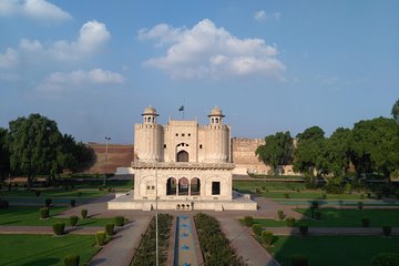 2 Days Explore Lahore with a Local Guide