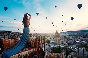 One Hour Deluxe Hot Air Balloon Tour(Goreme Valley)