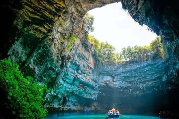 Phong Nha Cave & Paradise Cave Day Tour Small Group to Fairy Land