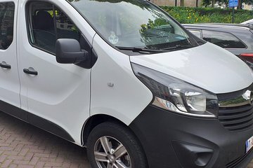 Standard Minivan from Brussels airport to city of Antwerp
