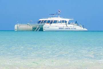 Pattaya : Full Day Yacht Catamaran Island tour and Snorkeling with lunch