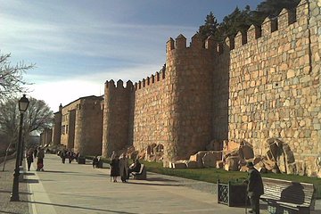 Ávila Walking Tour