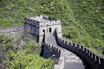 Jinan Private Day Trip to Mutianyu Great Wall in Beijing by Bullet Train