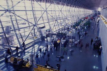 Shared Arrival Transfer : Kansai International Airport to Osaka City