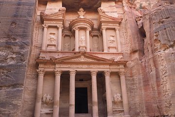 Day Tour to Petra by Bus from Tel Aviv
