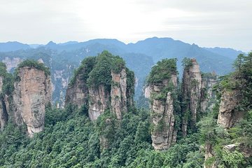 3-Day Private Tour to Zhangjiajie from Changsha by car/van