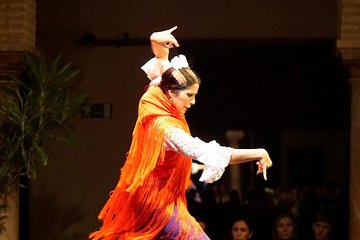 Seville: Traditional Flamenco & Tapas Evening Tour
