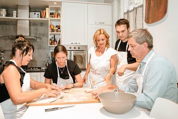 Cesarine: Small group Pasta and Tiramisu class in Palermo