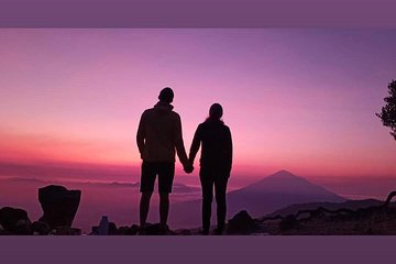 kawah putih tour 3D.2N including papandayan volcano-dragon village-green canyon