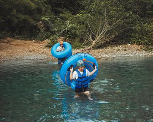Cave Tubing with local tour Guide and Belizean Lunch