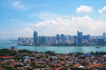 Xiamen Private Customized Day Tour with Old and New Highlights