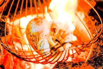 Private Street Food Evening Walking Tour in Ho Chi Minh City