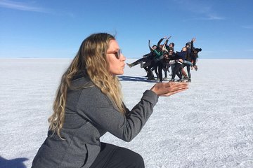 Salt Flats And Colored Lagoons 3d 2n Tour + Transfer to San Pedro de Atacama