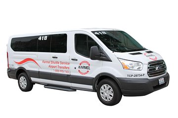 Private Round-trip Airport Transfer: Long Beach Airport to & from Anaheim Hotels