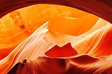 Antelope Canyon and Horseshoe Bend Day Tour with Lunch