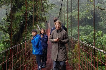 Package | Monteverde Cloud Forest + Curi-Cancha Reserve + Night Hike (Private)
