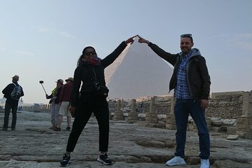 Full day Private Tour Giza Pyramids Sakkara Memphis Dahshur