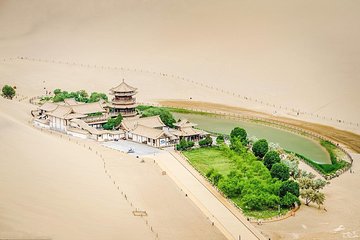 2-Day Amazing Dunhuang Private Tour with Mogao Caves and More