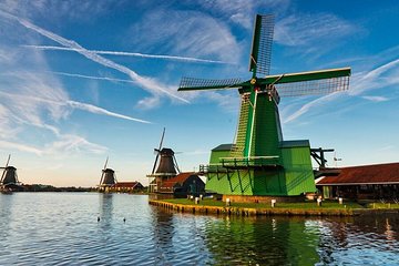 Dutch Countryside and Zaanse Schans Windmills Private Tour