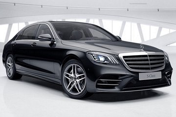 Birmingham Airport Transfers: Airport BHX to Birmingham City in Luxury Car