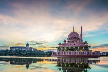 Putrajaya City Tour with Batu Caves & Sight Seeing Cruise