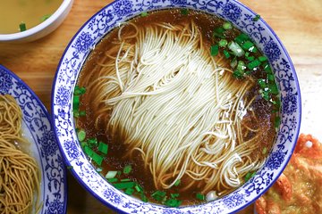 Suzhou Alleyway Walking Food Tour With Locals