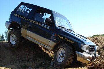 4x4 crossing in a Private Estate in Pays de Loire