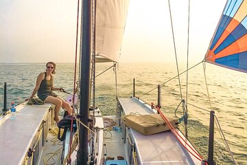 Yacht Tour to Delft Island