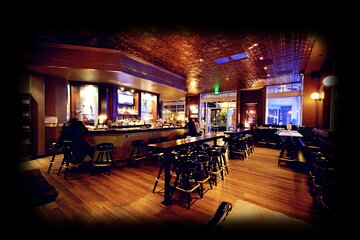 Long Beach Bar Hunt: Long Beach Boss Bar Crawl