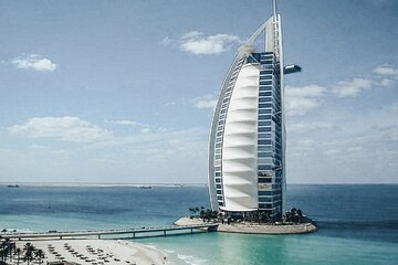 Private Dubai Car Tour with Burj Al Arab, Dubai Museum, Abra Ride and Souqs
