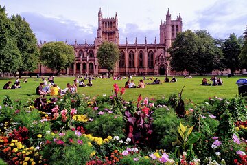 Bristol's Brilliant Pubs: A Self-Guided GPS Audio Tour of the Old City