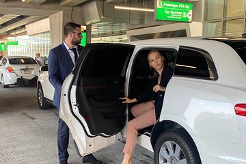 JFK Airport To Manhattan Stretch Limo | Luxury SUV | Sprinter Van