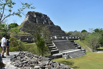 Xunantunich horseback riding tour