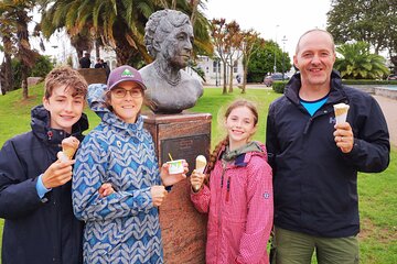 Agatha Christie walking tour - the story of her extraordinary life