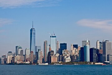 Private Roundtrip New York Airport Transfer to New York City