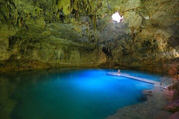 Entrance fees to Cenote Suytun with Buffet