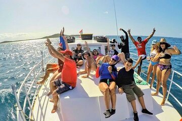 Private Icacos Island Snorkel Tour aboard El Innovation